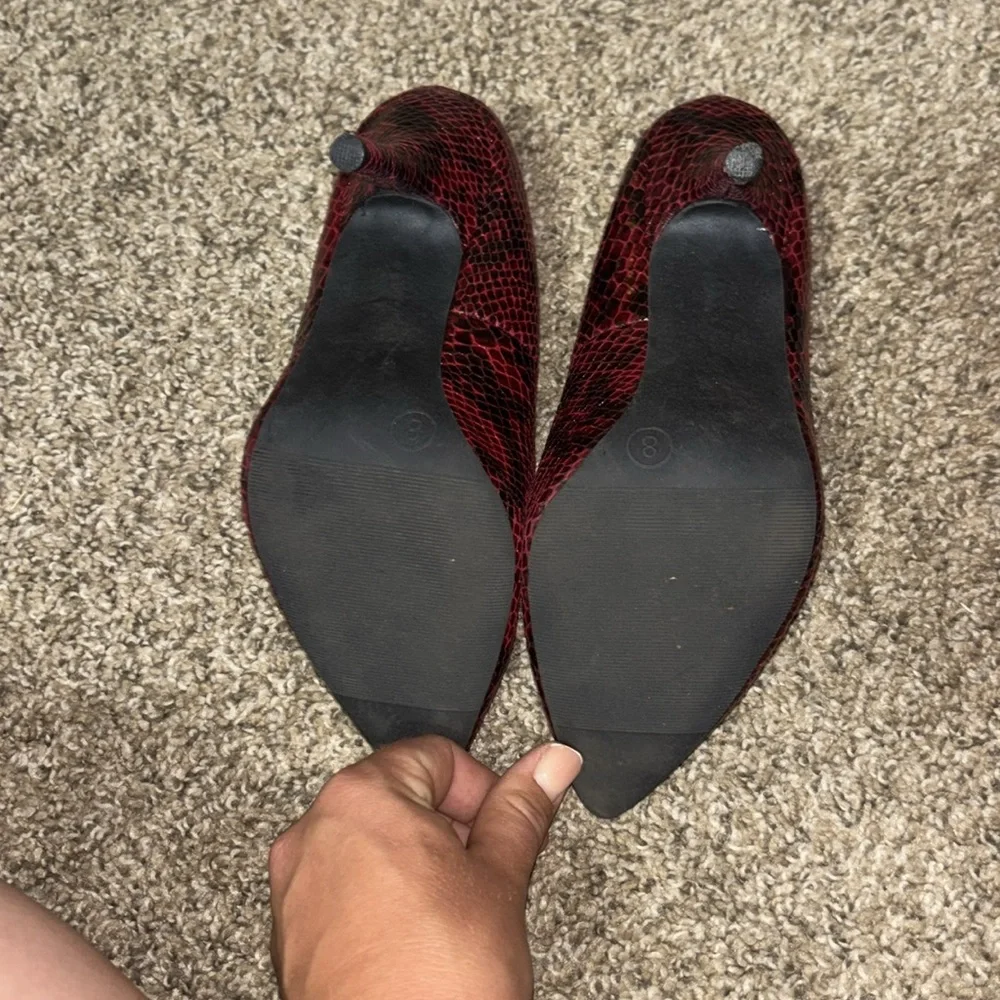 Red Snakeskin (Faux) Closed Toed Heels - Picture 5 of 5